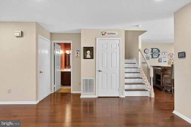 53 SAW MILL DR, Mount Laurel, NJ 08054