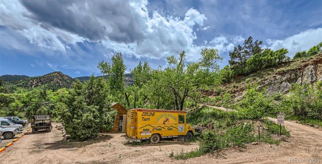 2564 Cramer Heights, Colorado Springs, CO 80904