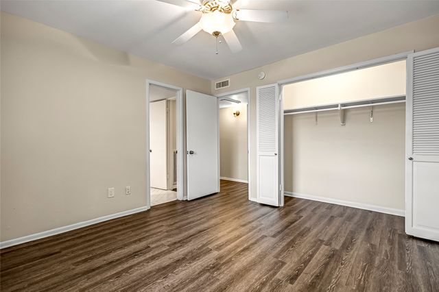 5835 E University Boulevard D, Dallas, TX 75206