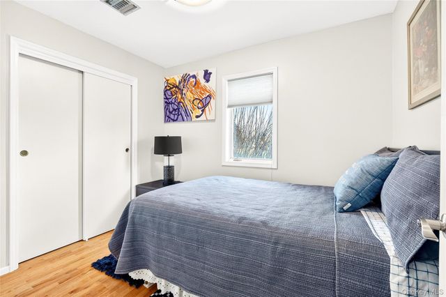 8 Lynch Court, Garnerville, NY 10923