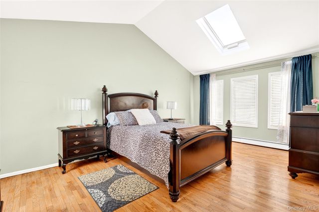 8 Lynch Court, Garnerville, NY 10923