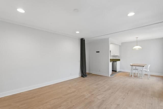 8515 Villa La Jolla Drive B, La Jolla (san Diego), CA 92037