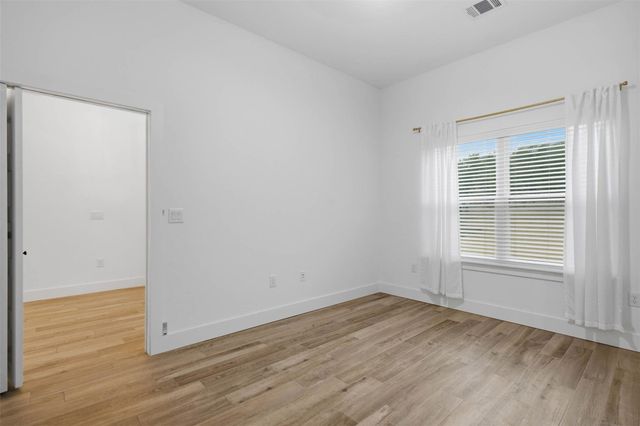 2703 Wilson Ave, Lago Vista, TX 78645