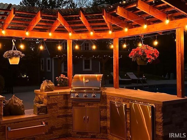 1056 N Vista Drive, Vincennes, IN 47591