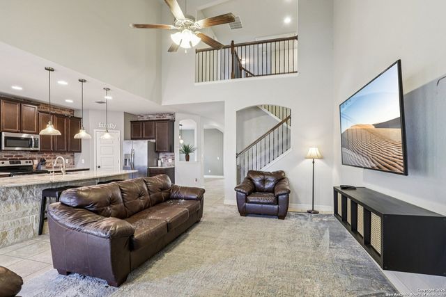 724 Morgan, Cibolo, TX 78108