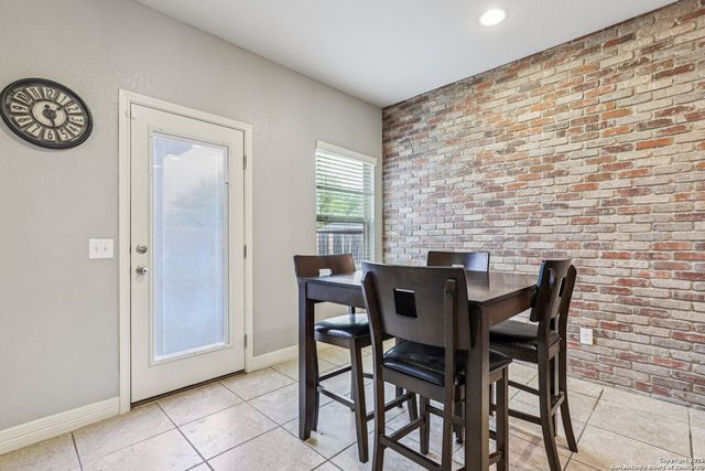 724 Morgan, Cibolo, TX 78108