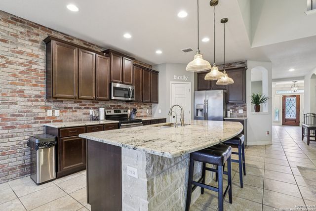 724 Morgan, Cibolo, TX 78108