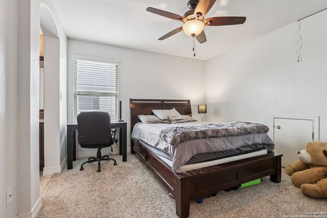 724 Morgan, Cibolo, TX 78108