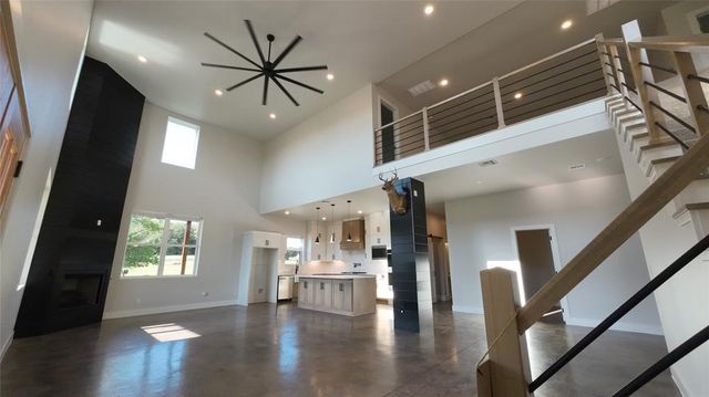 17210 E Coffee Creek Road, Luther, OK 73054