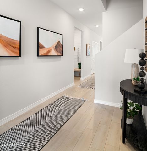 300 Emerald Air Place, Horizon City, TX 79928