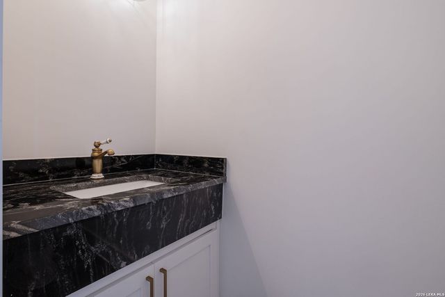 226 Lets Roll, Fischer, TX 78623