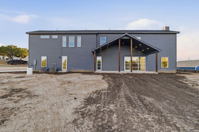 226 Lets Roll, Fischer, TX 78623