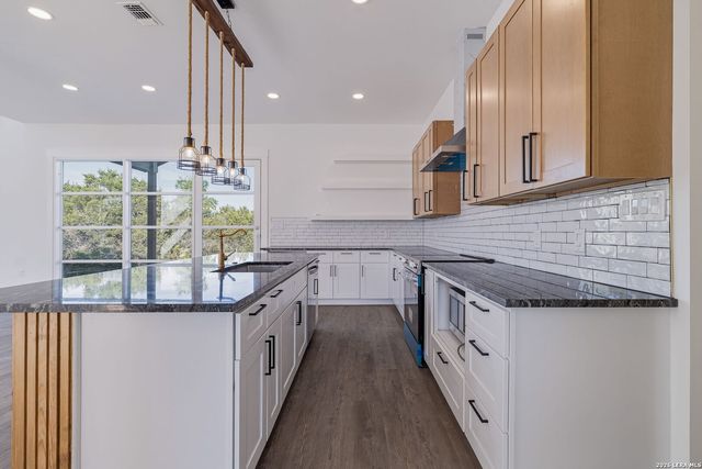 226 Lets Roll, Fischer, TX 78623