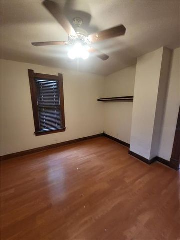 903 Osage Street, Leavenworth, KS 66048
