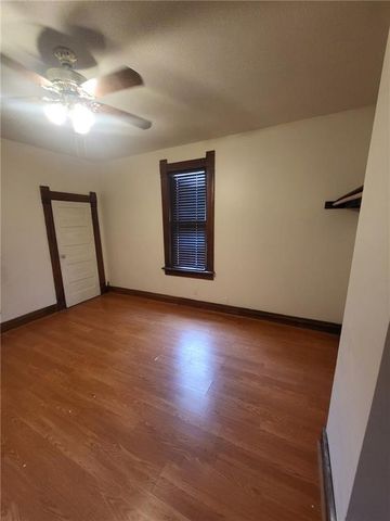 903 Osage Street, Leavenworth, KS 66048