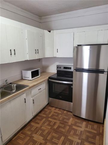 903 Osage Street, Leavenworth, KS 66048