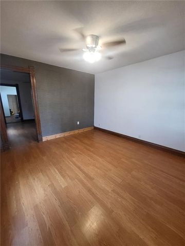 903 Osage Street, Leavenworth, KS 66048