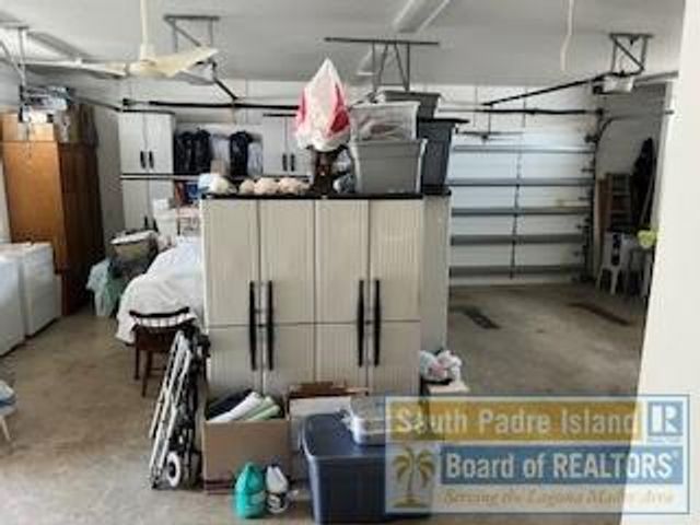 1216 Tarpon Ave, Port Isabel, TX 78578