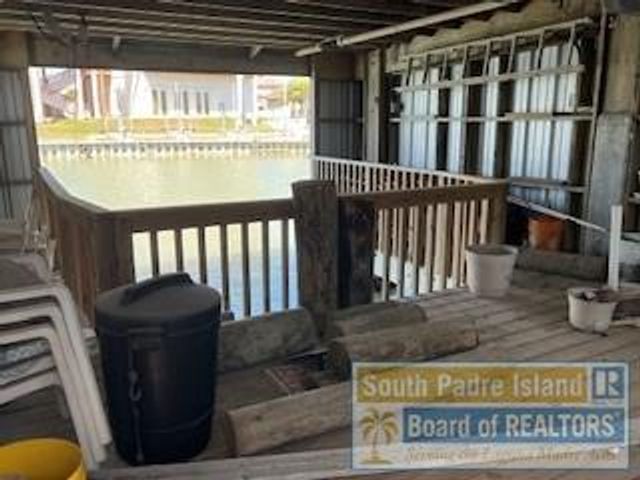 1216 Tarpon Ave, Port Isabel, TX 78578