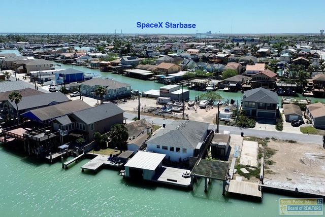1216 Tarpon Ave, Port Isabel, TX 78578