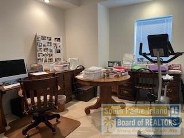 1216 Tarpon Ave, Port Isabel, TX 78578