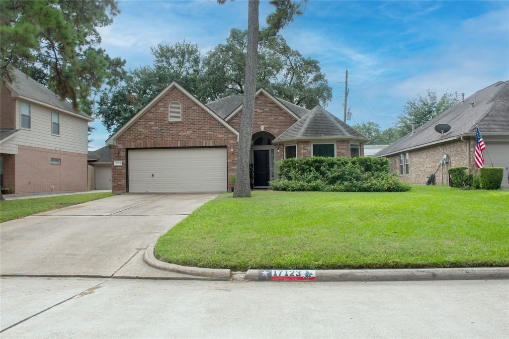 17123 Ginger Fields Lane, Tomball, TX 77377