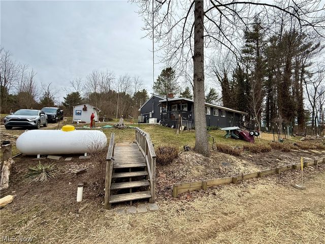 3201 Parkland Drive SW, Carrollton, OH 44615