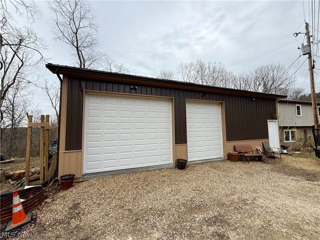 3201 Parkland Drive SW, Carrollton, OH 44615