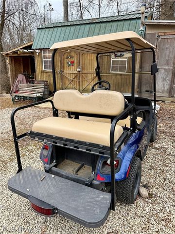 3201 Parkland Drive SW, Carrollton, OH 44615