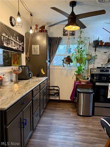 3201 Parkland Drive SW, Carrollton, OH 44615