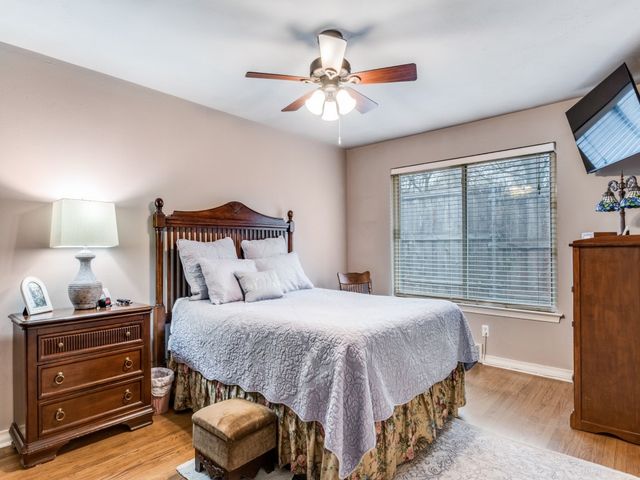 10422 Lake Gardens Drive, Dallas, TX 75218