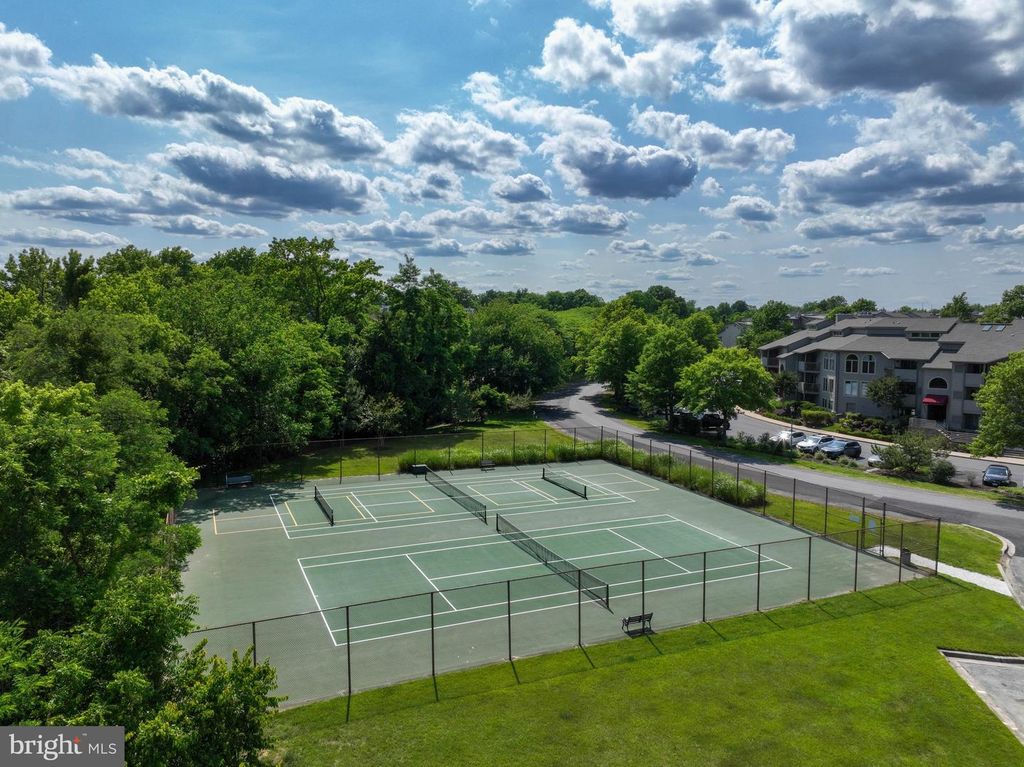 2012 QUAY VILLAGE CT #202, Annapolis, MD 21403