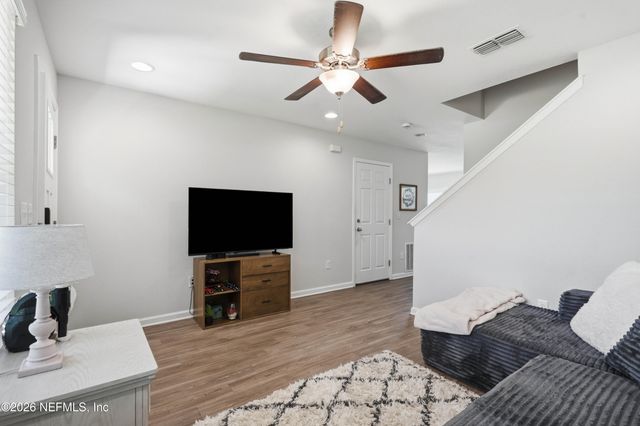 3001 HARBISON Street, Jacksonville, FL 32218