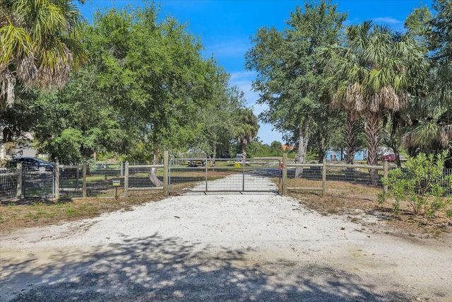 9176 GROVE BOULEVARD, Punta Gorda, FL 33982