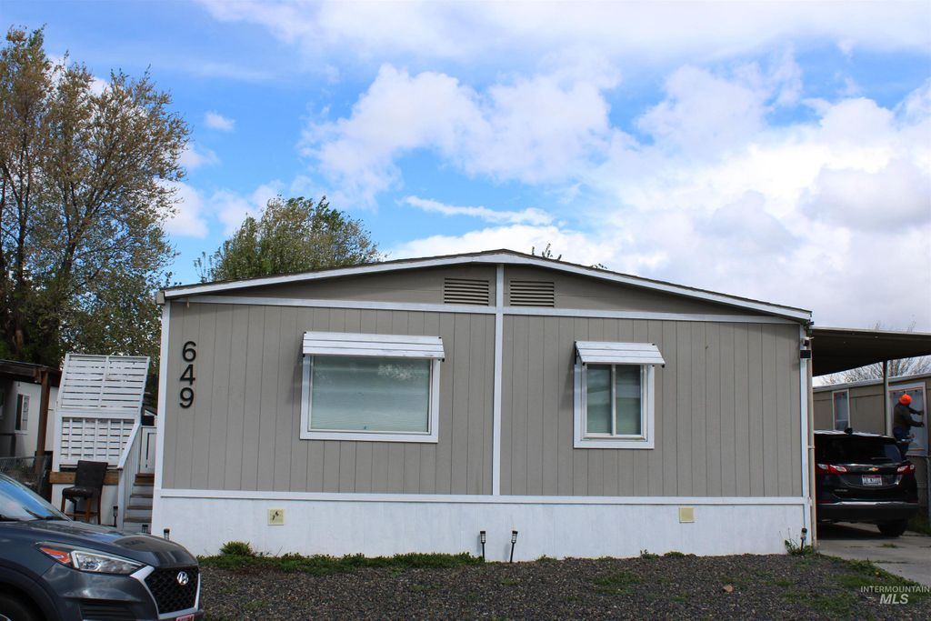 649 Siver City Dr, Boise, ID 83713 photo 7