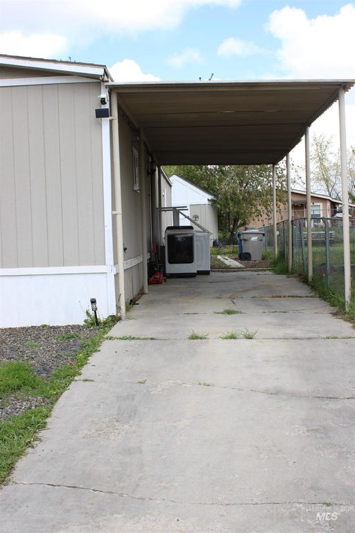 649 Siver City Dr, Boise, ID 83713 photo 9