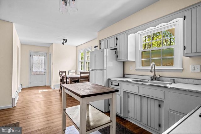1348 STOKES RD, Medford, NJ 08055
