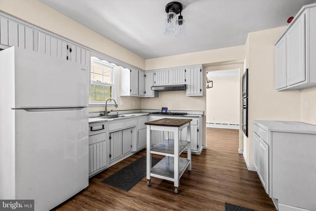 1348 STOKES RD, Medford, NJ 08055