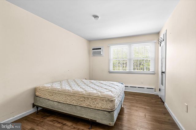 1348 STOKES RD, Medford, NJ 08055