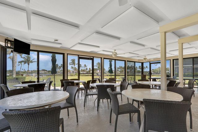 755 Saturn Street E204, Jupiter, FL 33477