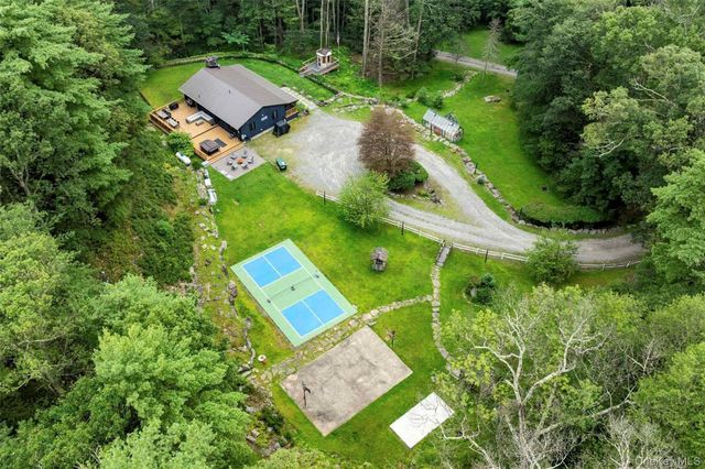 132-134 Irish Cape Road, Napanoch, NY 12458