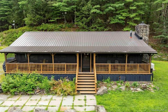 132-134 Irish Cape Road, Napanoch, NY 12458