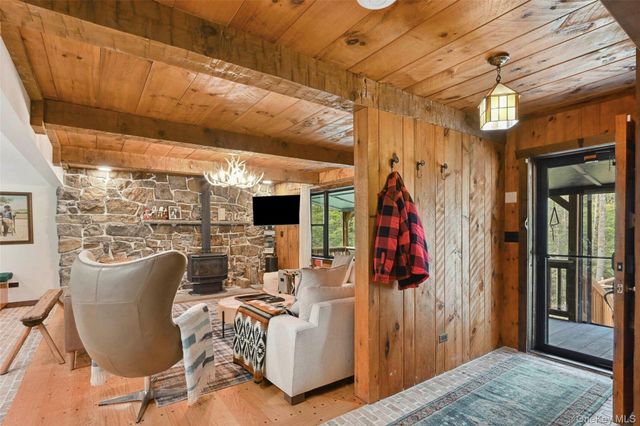 132-134 Irish Cape Road, Napanoch, NY 12458