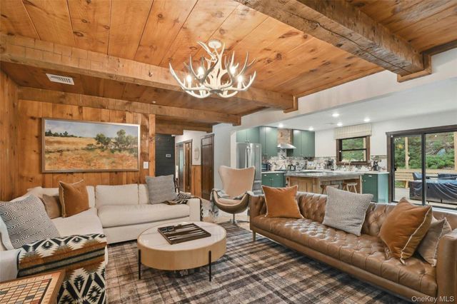 132-134 Irish Cape Road, Napanoch, NY 12458