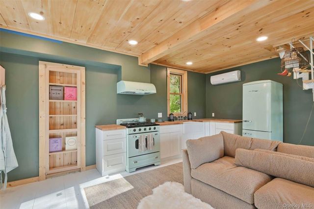 132-134 Irish Cape Road, Napanoch, NY 12458