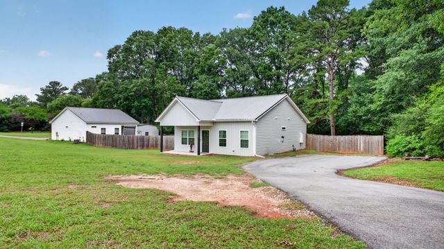 500 Bauskett Street, Edgefield, SC 29824
