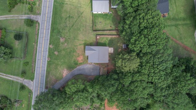 500 Bauskett Street, Edgefield, SC 29824