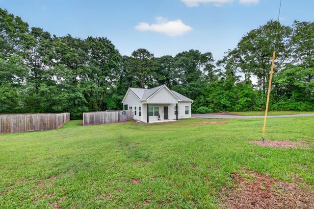 500 Bauskett Street, Edgefield, SC 29824