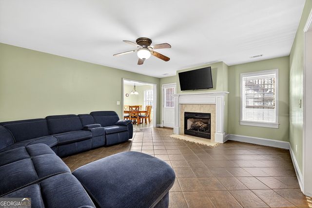 360 Happy Hill Road, Carrollton, GA 30116