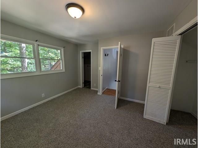 1704 N Ridgeway Drive, Ellettsville, IN 47429